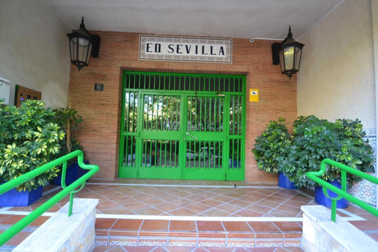 Wvp - Sevilla Салоу Екстер'єр фото